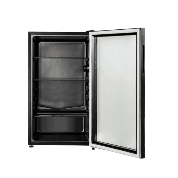 مشروبات متنوعة معروضة بأناقة داخل ثلاجة عرض كولن، من أهم الادوات المنزلية للمقاهي والمكاتب